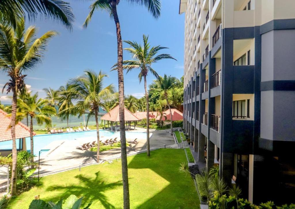 Laprima Hotel Лабуан Баджо Екстериор снимка
