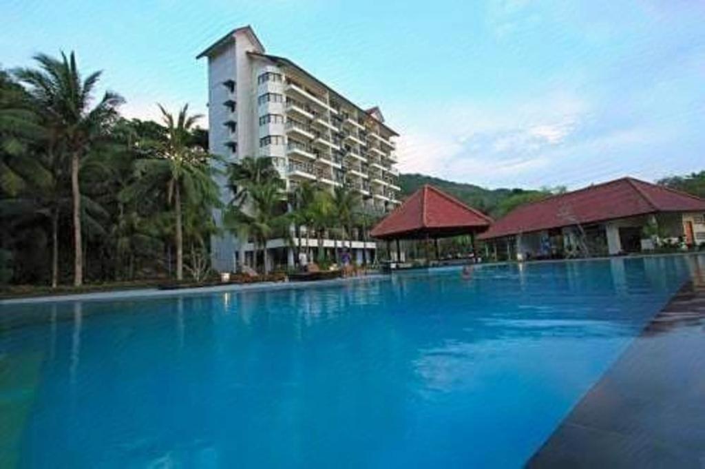 Laprima Hotel Лабуан Баджо Екстериор снимка
